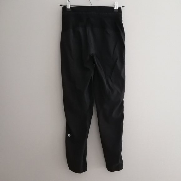 Lululemon Dance Studio Crop 25" Pants in Black with Cinchable Hems 2 - Picture 4 of 16